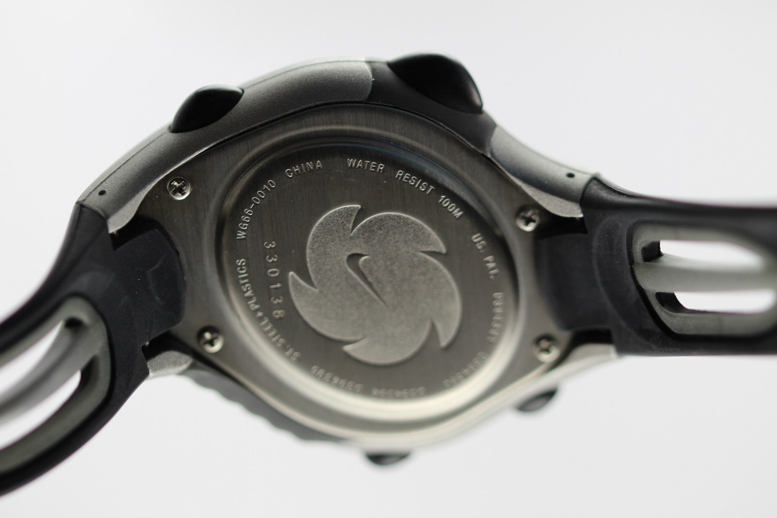 Nike Triax 35 Super_multifunctional WR0032.004