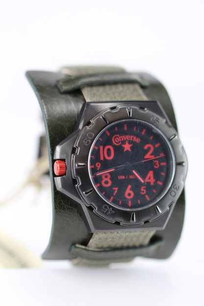 CONVERSE Wristwatch VR006.305