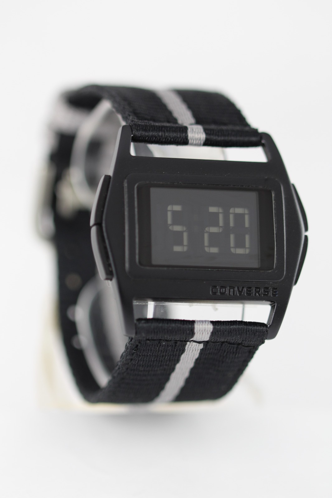 CONVERSE Wristwatch VR005.002