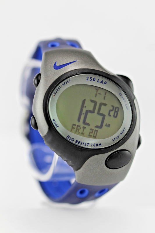 NIKE Triax 250 watch WR0004.017