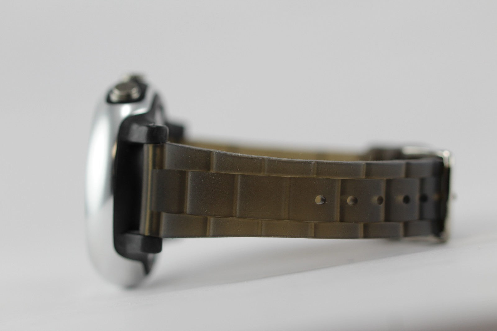 Nike Analog Chrono Watch WA0022.Yellow dial