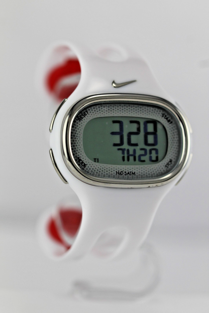NIKE Kylo Cee watch WR0137.178