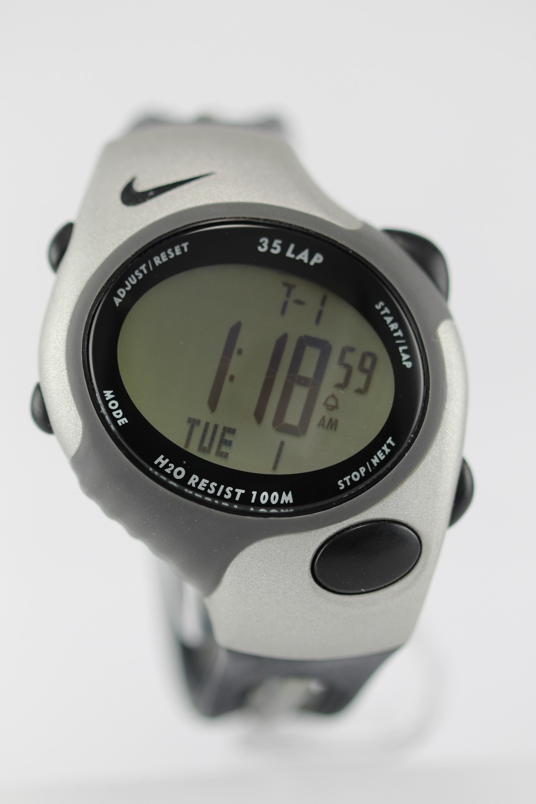 Nike Triax 35 Super_multifunctional WR0032.004