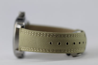 Men's Timberland Watch w/light tan strap QT4115105